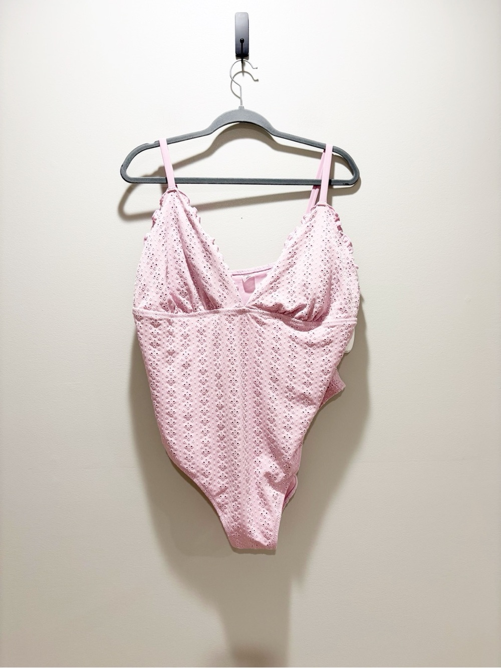 Old Navy Light Pink Mauve Eyelet One-Piece Swimsuit Flirty Ruffle Feminine NEW